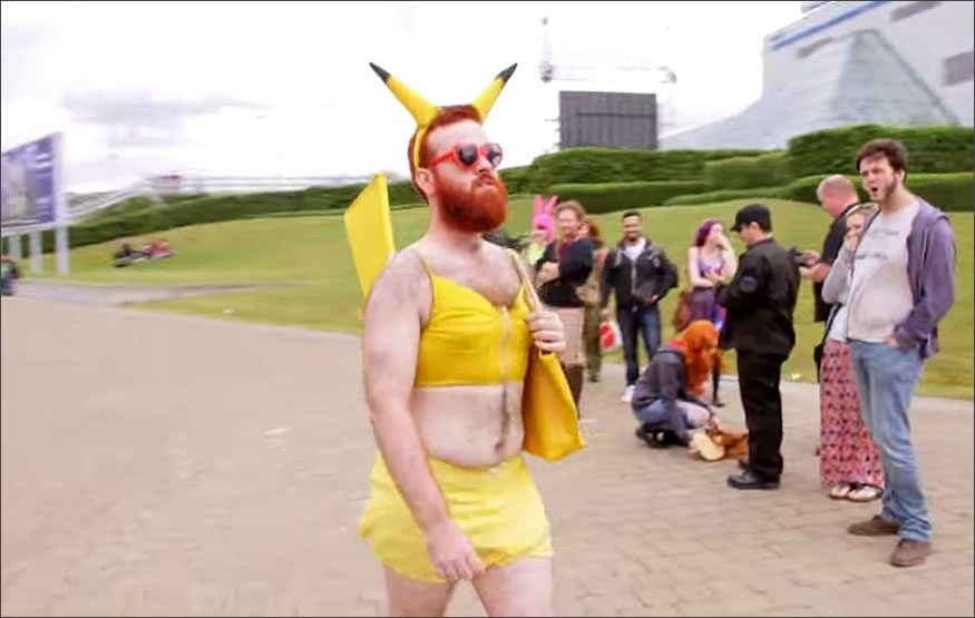 cosplay-london-pikachu