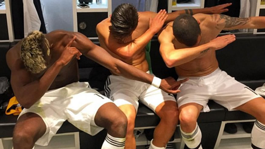 dab-pose9