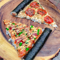 4 pizza y sushi lovers